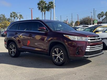Used 2019 Toyota Highlander LE