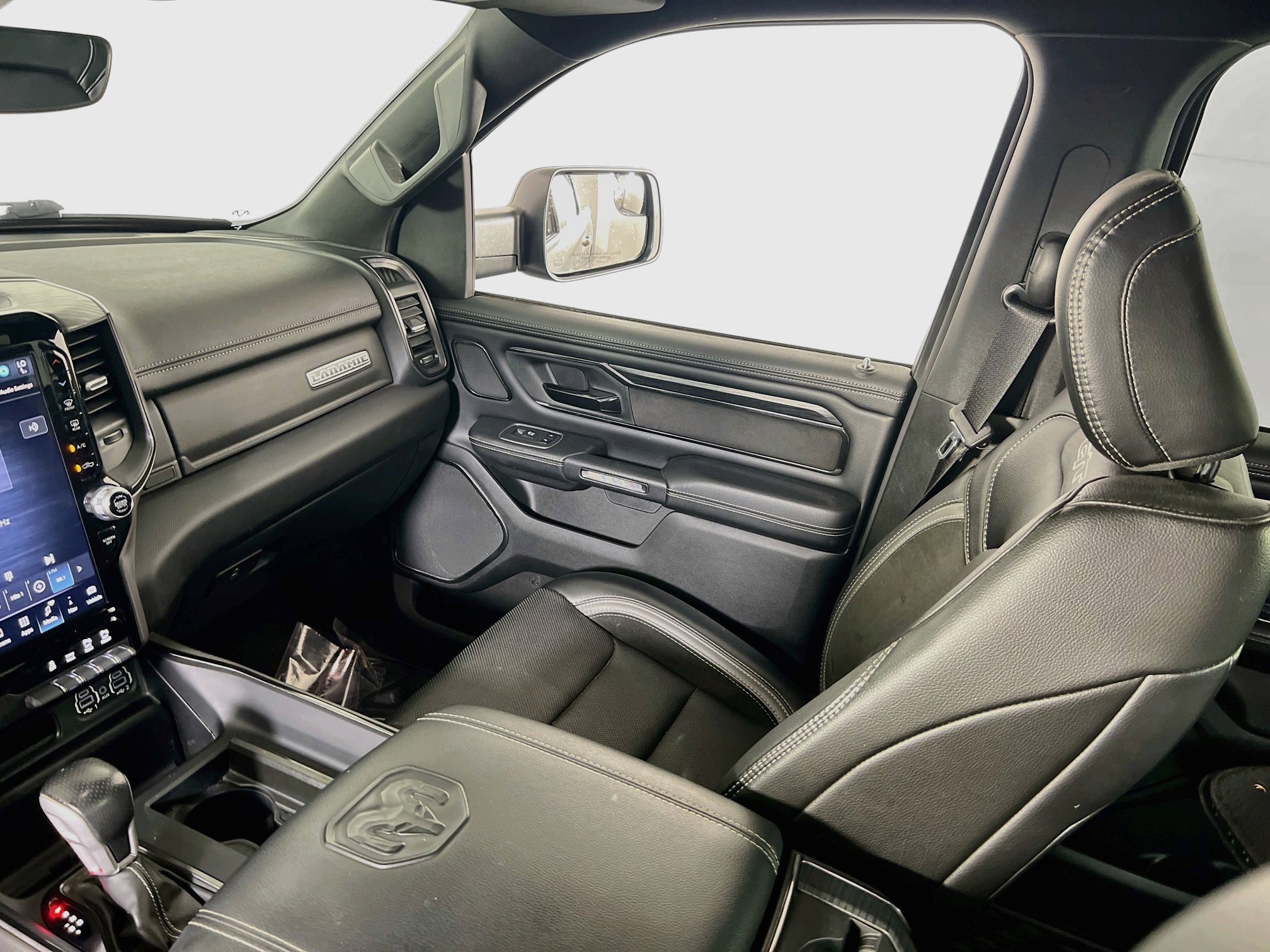 Used 2023 RAM 1500 Laramie AWD/4WD image 24