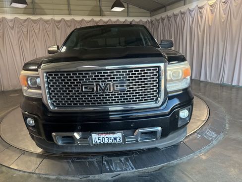 Used 2014 GMC Sierra 1500 Denali w/ Driver Alert Package image 2
