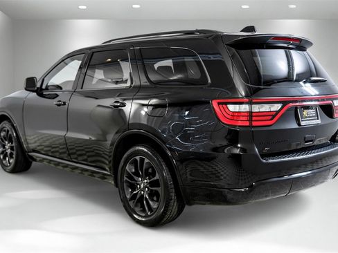 Used 2024 Dodge Durango SXT w/ SXT Blacktop Group image 11