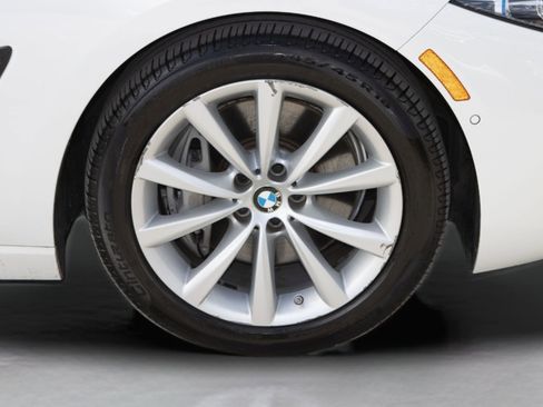 Used 2020 BMW 840i xDrive Convertible w/ Comfort Seating Package AWD/4WD image 38