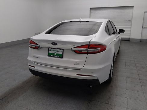 Used 2019 Ford Fusion SE FWD image 7