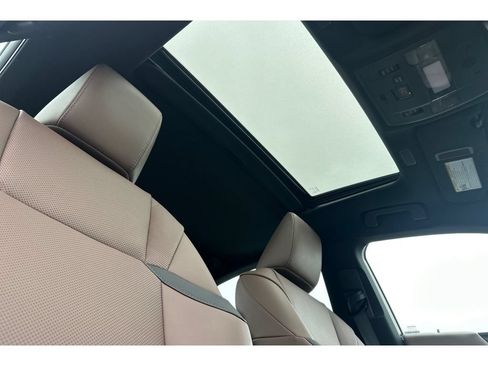 Used 2023 Lexus ES 300h w/ Premium Package FWD image 18
