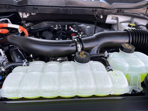 Used 2025 Ford F150 Lariat w/ Equipment Group 501A Mid image 43