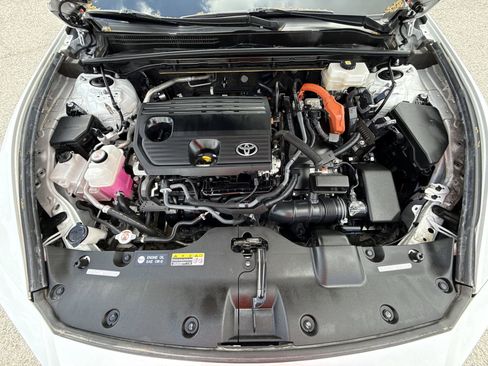 Used 2024 Toyota Crown XLE image 17