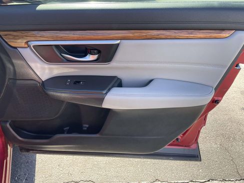 Used 2022 Honda CR-V Touring image 40