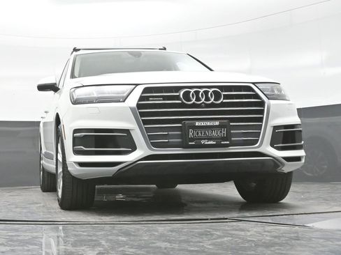 Used 2019 Audi Q7 3.0T Premium Plus w/ Premium Plus Package AWD/4WD image 25