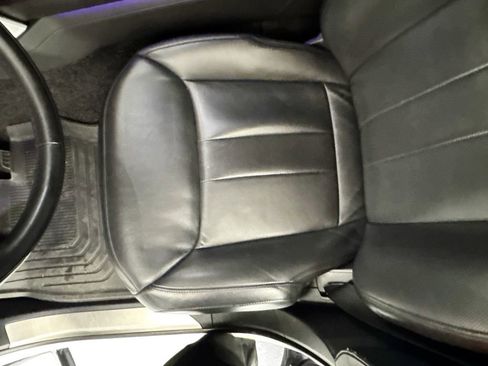 Used 2023 Land Rover Range Rover Long Wheelbase SE image 20