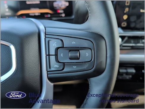 Used 2026 GMC Sierra 1500 SLT AWD/4WD image 11