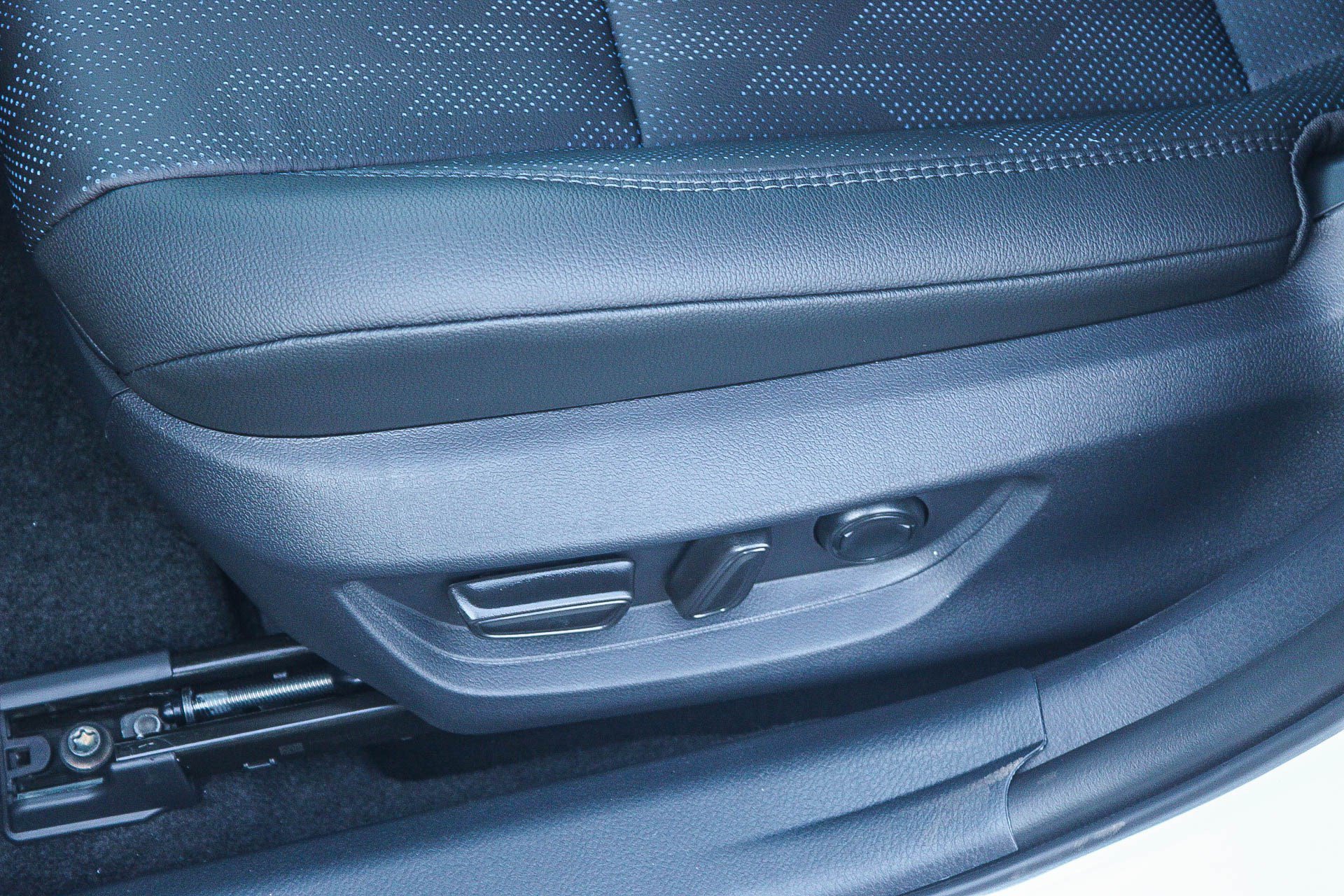 New 2026 Toyota Camry XSE w/ Premium Package FWD image 24