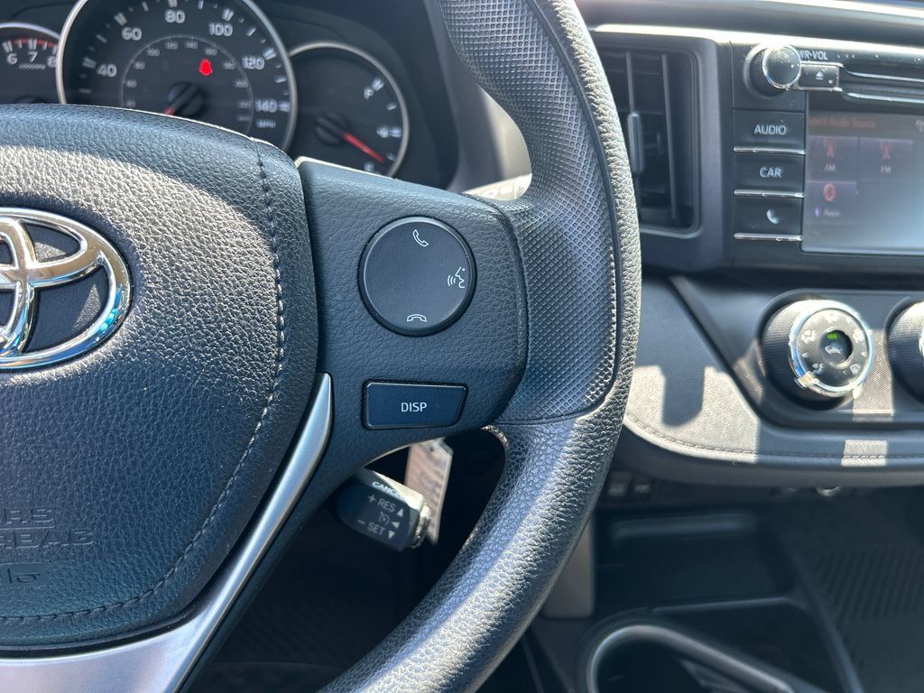 Used 2016 Toyota RAV4 LE FWD image 20