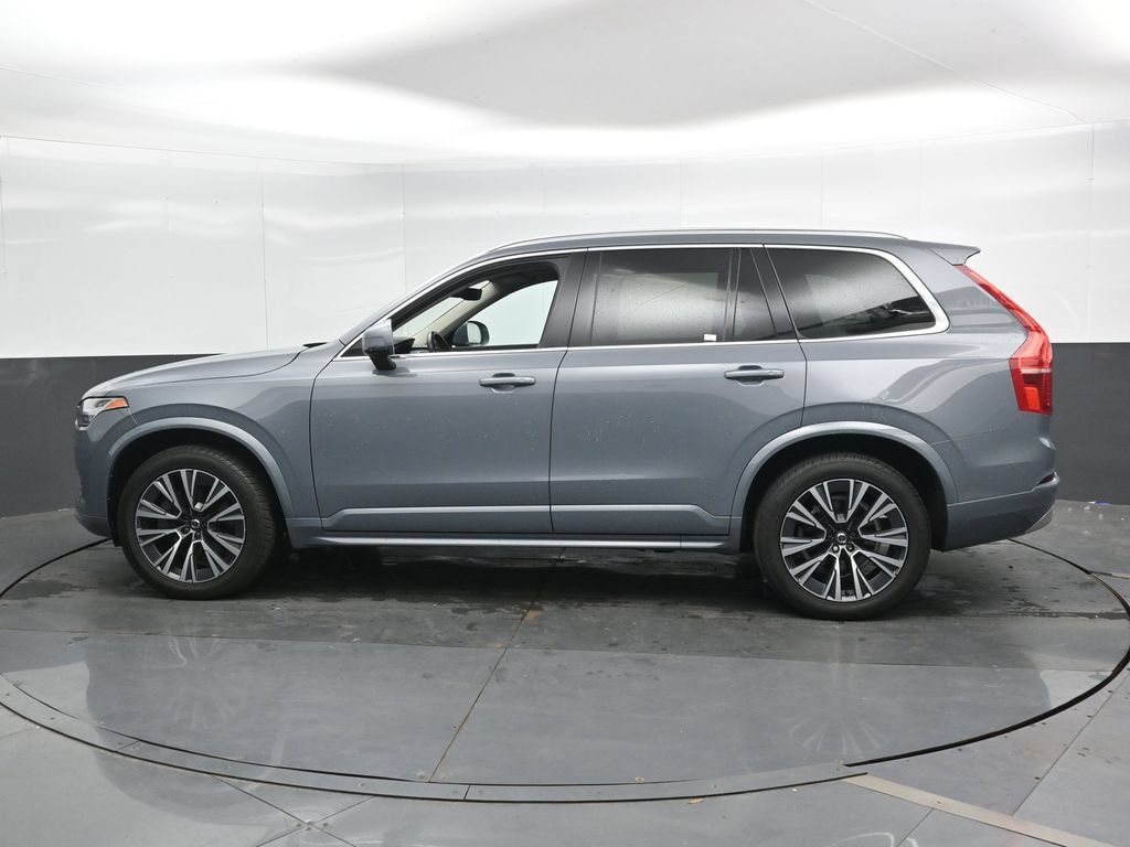 Used 2022 Volvo XC90 T6 Momentum w/ Climate Package AWD/4WD image 8