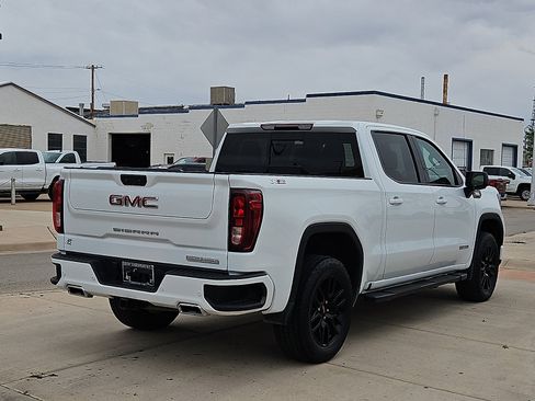 Used 2023 GMC Sierra 1500 Elevation w/ Elevation Premium Package AWD/4WD image 4