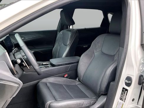 Used 2024 Lexus RX 350 FWD w/ Convenience Package image 8