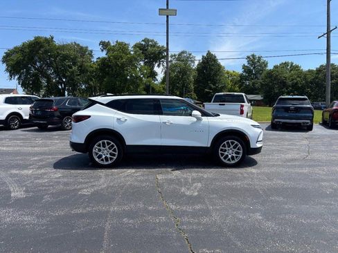 Certified 2024 Chevrolet Blazer LT w/ Convenience Package FWD image 6