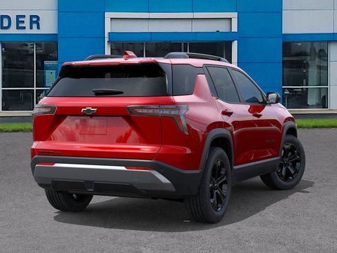 New 2026 Chevrolet Equinox LT w/ Convenience Package II image 4