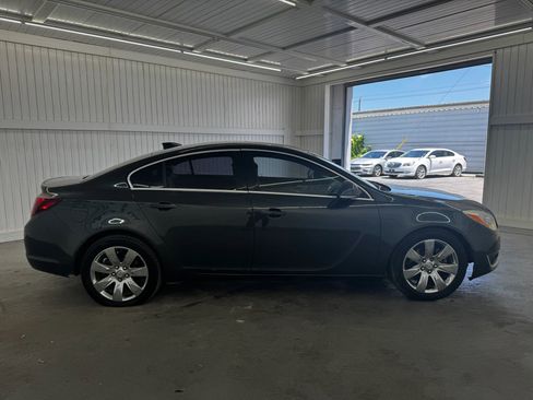 Used 2016 Buick Regal Premium w/ Driver Confidence Package #1 image 4