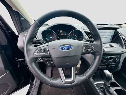 Used 2017 Ford Escape SE w/ SE Leather Comfort Package AWD/4WD image 11