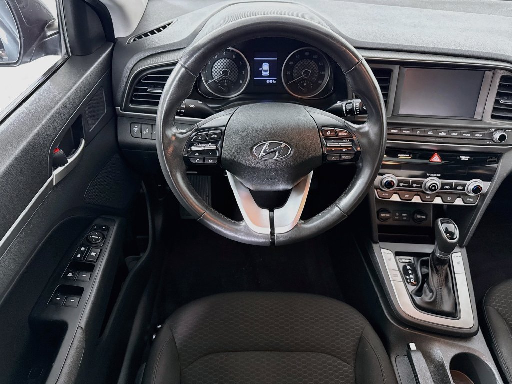 Used 2020 Hyundai Elantra Value Edition w/ Cargo Package (C1) FWD image 10