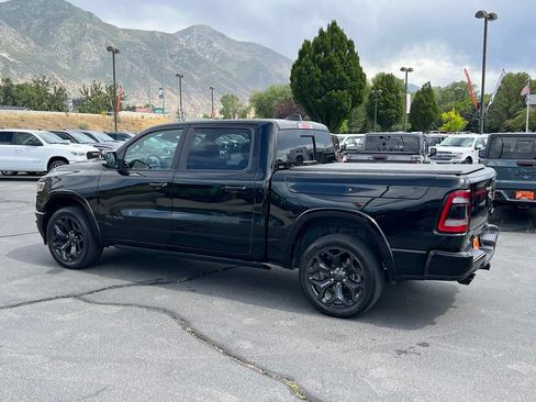 Used 2020 RAM 1500 Limited w/ Black Appearance Package AWD/4WD image 12