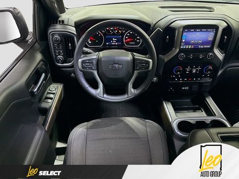 Used 2020 Chevrolet Silverado 1500 RST AWD/4WD image 25