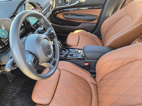 Used 2023 MINI Cooper Clubman S image 14