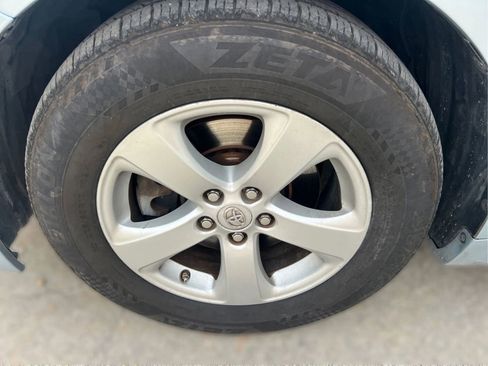 Used 2015 Toyota Sienna LE FWD image 13