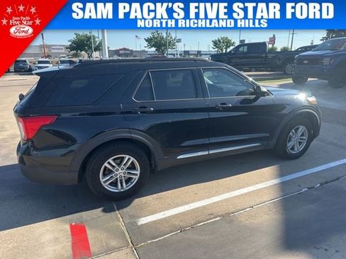 Used 2020 Ford Explorer XLT RWD image 6
