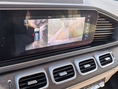 Used 2020 Mercedes-Benz GLE 350 4MATIC image 19