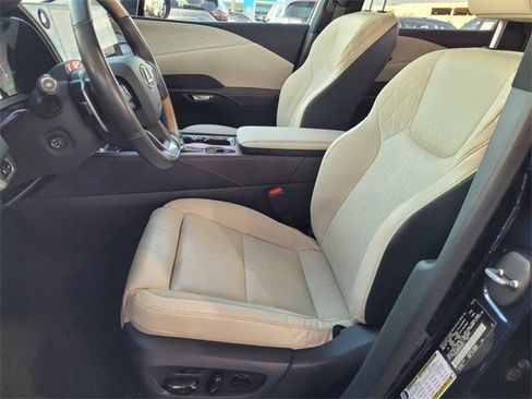 Used 2024 Lexus RX 350h image 15