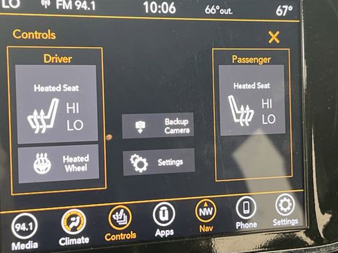 Used 2022 Jeep Grand Cherokee Laredo X image 18