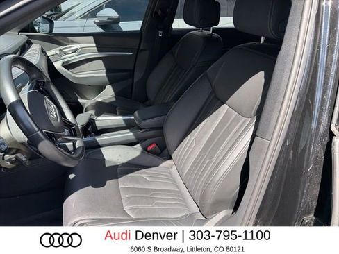 Used 2022 Audi e-tron Chronos AWD/4WD image 9
