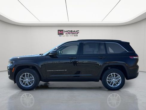 New 2026 Jeep Grand Cherokee Laredo X AWD/4WD image 4