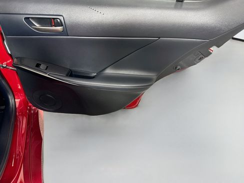 Used 2023 Lexus IS 300 w/ Comfort Package RWD image 28
