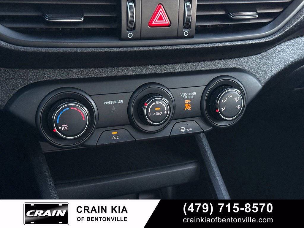 Certified 2021 Kia Forte Sedan FWD image 17