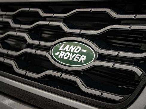 Used 2018 Land Rover Range Rover Sport Supercharged image 3