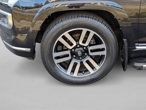 Used 2016 Toyota 4Runner Limited image 24