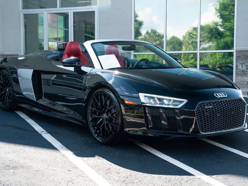 Used 2018 Audi R8 V10 AWD/4WD image 8