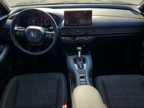 Used 2025 Honda HR-V Sport image 16