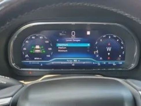 Used 2022 Chevrolet Tahoe LT image 15