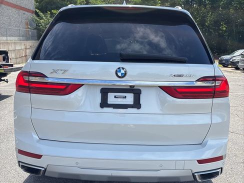 Used 2021 BMW X7 xDrive40i w/ Premium Package AWD/4WD image 4