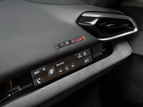 Used 2023 Ferrari 296 GTB RWD image 38