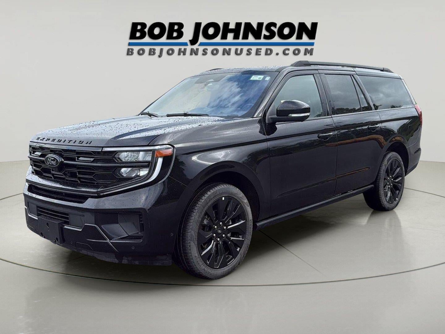 Used 2025 Ford Expedition Max Platinum w/ Stealth Appearance Package AWD/4WD image 3