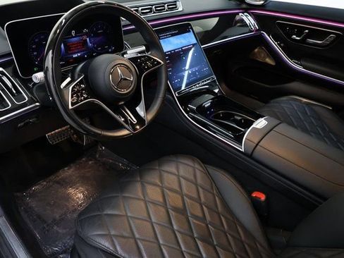 Used 2024 Mercedes-Benz S 580 S 580 4MATIC image 89