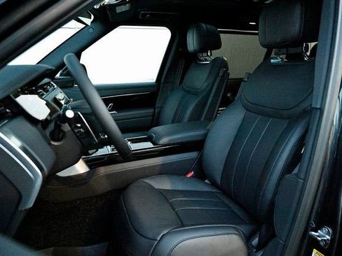 New 2026 Land Rover Range Rover Long Wheelbase SE image 23