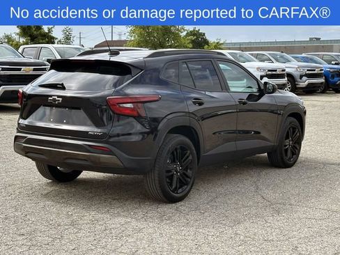 Certified 2024 Chevrolet Trax ACTIV w/ Sunroof Package FWD image 7