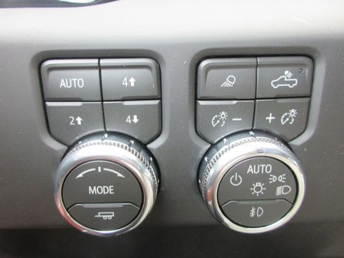 New 2026 GMC Sierra 2500 Denali Ultimate AWD/4WD image 18