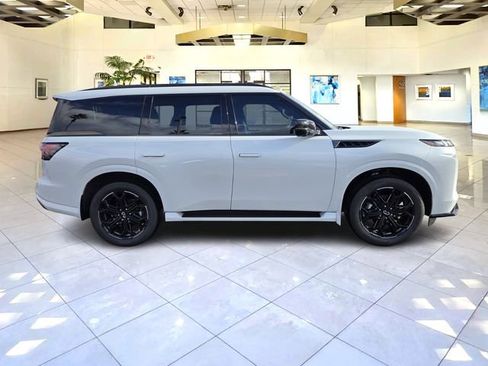 New 2026 INFINITI QX80 SPORT image 8