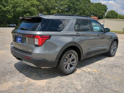 New 2026 Ford Explorer Active w/ Active Comfort Package