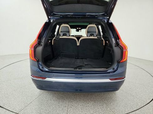 Certified 2026 Volvo XC90 B6 Plus AWD/4WD image 19